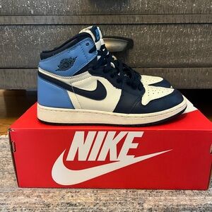 FINAL DROP Size 7.5 Women’s Jordan 1 Obsidian